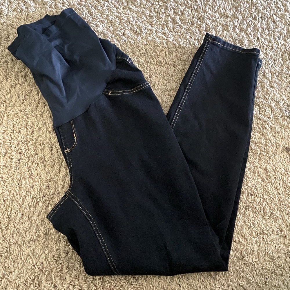 Maternity skinny jeans